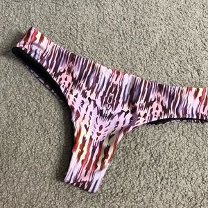 Cheeky bikini bottoms